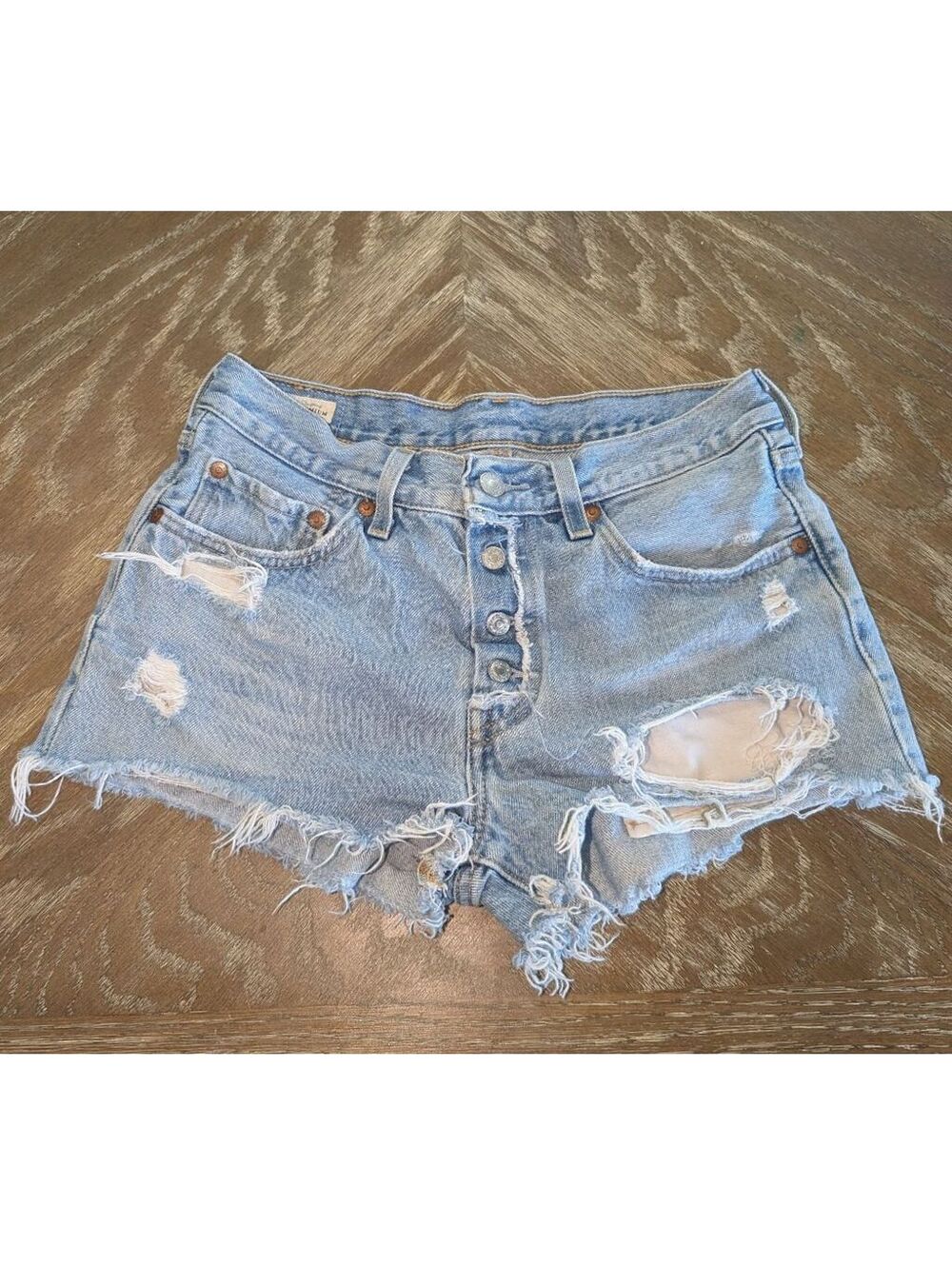 Levi's 501 Original Distressed Cutoff Shorts Quiet Riot High Rise 2019